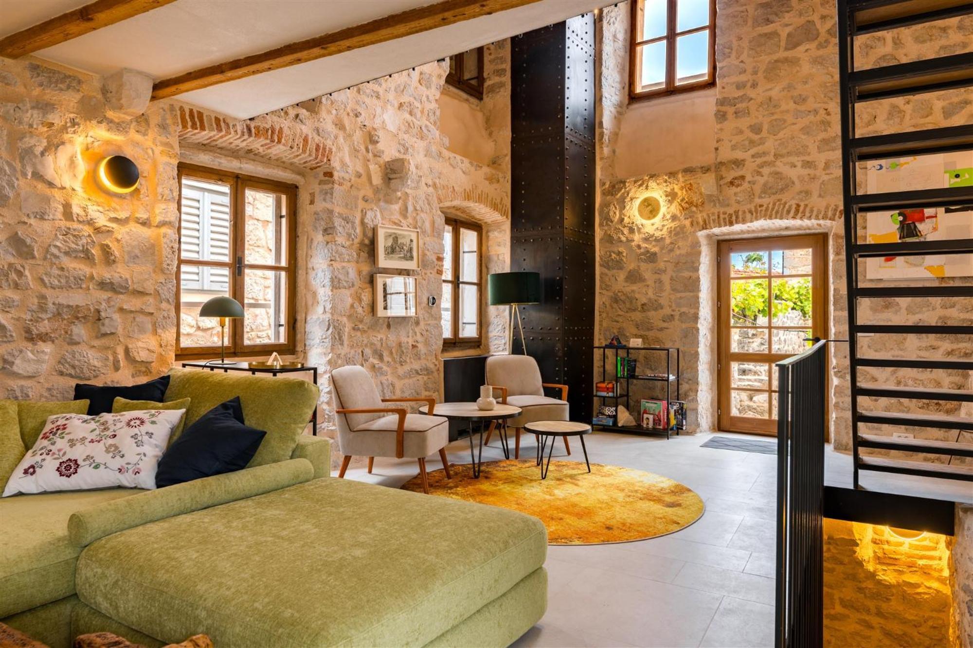 Villaer Dvor Pitve Jelsa (Hvar)