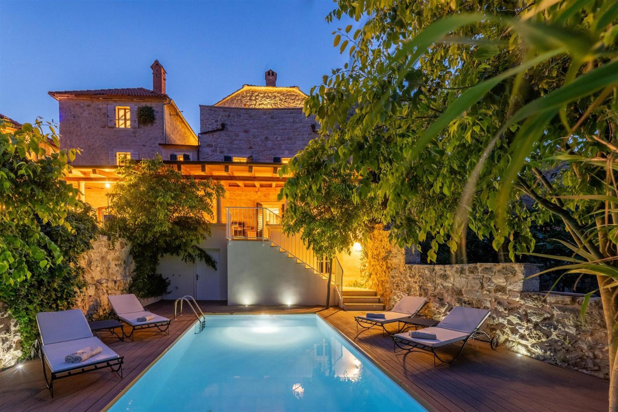 Dvor Pitve Pousada Jelsa (Hvar)